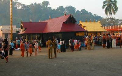 Sabarimala temple20170418181522_l